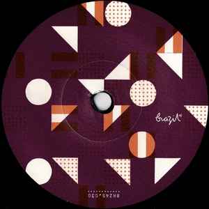 Image of Label Cover of 4955056S: 7" - MARCOS VALLE / LINCOLN OLIVETTI AND ROBSON GEORGE, Estrelar / Aleluia (Mr Bongo; BRZ45.030, UK 2015 Reissue, Company Sleeve) Light ringwear on sleeve. VG+/EX