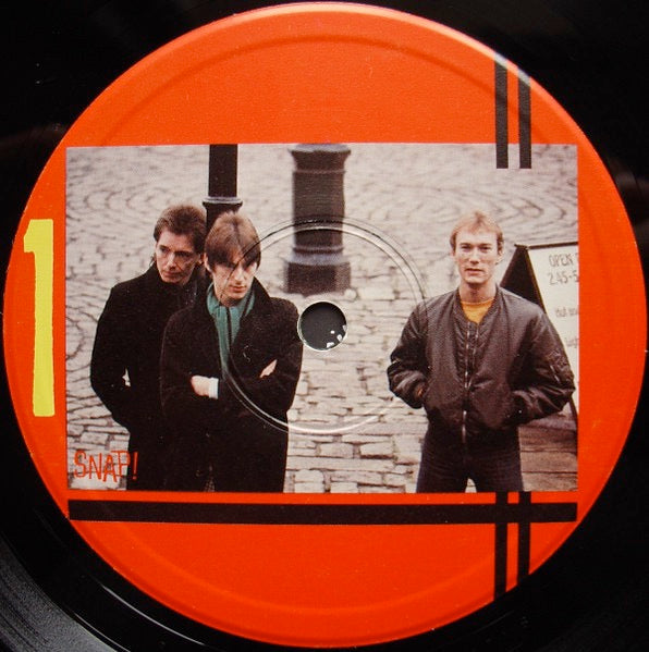 Image of Label Cover of 2xLP - VG/VG - THE JAM, Snap (Polydor; SNAP 1, UK 1983, Gatefold, 2 Inners, With Bonus 7", No Sticker on Sleeve), Hairlines, edge wear, No label on Side3, - 3446307S