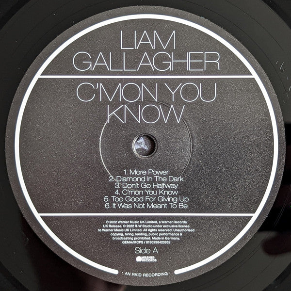 Image of Label Cover of LP - NEW/NEW - LIAM GALLAGHER, C'mon You Know (Warner Bros; 0190296423932, Europe 2022, Gatefold, Inner, Black Vinyl.), , Liam Gallagher's third studio album, "C'mon You Know," will be released on May 27th. Dave Grohl plays drums on the first single, "Everything's Electric," and he also co-writes with Greg Kurstin, who returns to the album as a producer. - 1336455E