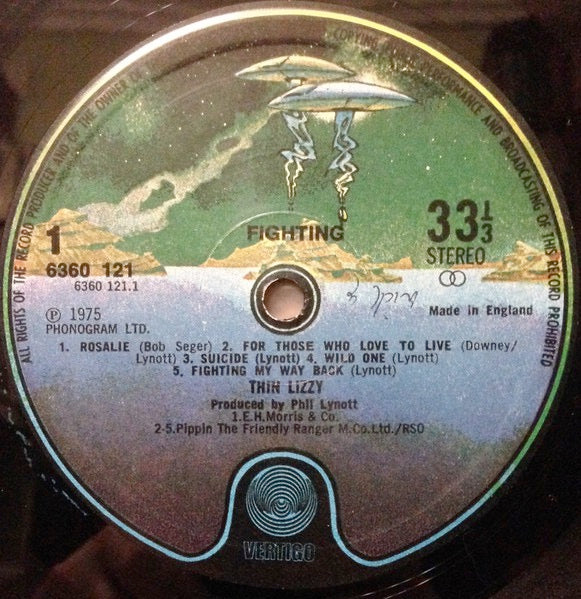 Image of Label Cover of LP - VG+/VG - THIN LIZZY, Fighting (Vertigo Spaceship; 6360 121, UK 1975, Fully Laminated Sleeve, 1975 and Phongram Ltd on 2 lines on label), , - 2426016E