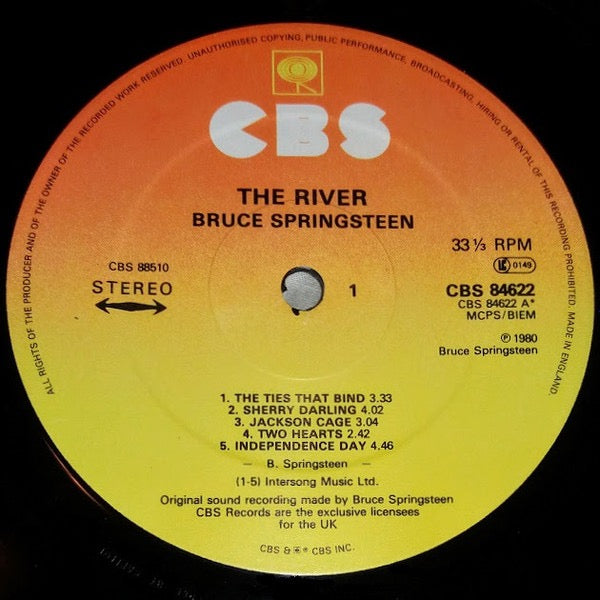 Image of Label Cover of 2xLP - VG/VG - BRUCE SPRINGSTEEN, The River (CBS; S CBS 88510, UK 1980, 2 Inners & Insert, MASTERED BY CAPITOL stamped on sides A, B and D), Light hairlines. Edgewear. Small tear on front cover image. , - 4326323E