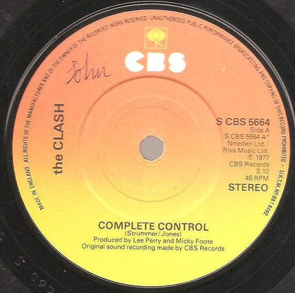 Image of Label Cover of 7" - VG+/VG - THE CLASH, Complete Control / The City of the Dead (CBS; 5664, UK Reissue, Picture Sleeve, Later Issue With Different Pressing Rings), , - 1726346E