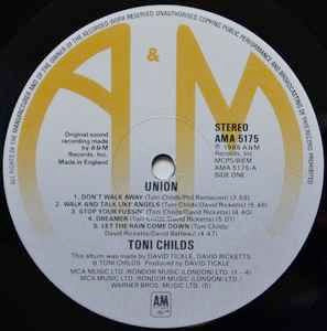 Image of Label Cover of 3315221C: LP - TONI CHILDS, Union (A&M Records; AMA 5175, UK 1988, Insert) VG+/EX