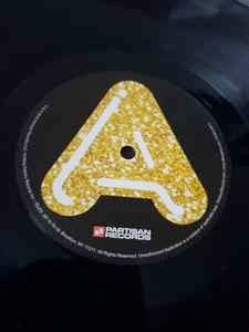 Image of Label Cover of LP - VG+/VG+ - IDLES, Joy As An Act Of Resistance (Partisan Records; PTKF2158-3, UK 2018, Die Cut Gatefold Glitter Sleeve, Inner & 8 Inserts, 180 Gram Vinyl. ), , - 3646384S