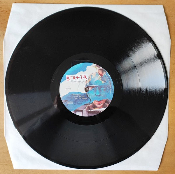 Image of Label Cover of 2xLP - VG+/VG - STR4TA, Str4tasfear (Brownswood Recordings; BWOOD0287LP, UK 2022, Gatefold, Insert, Gilles Peterson ), one or two light scuffs - minor, - 1846133S