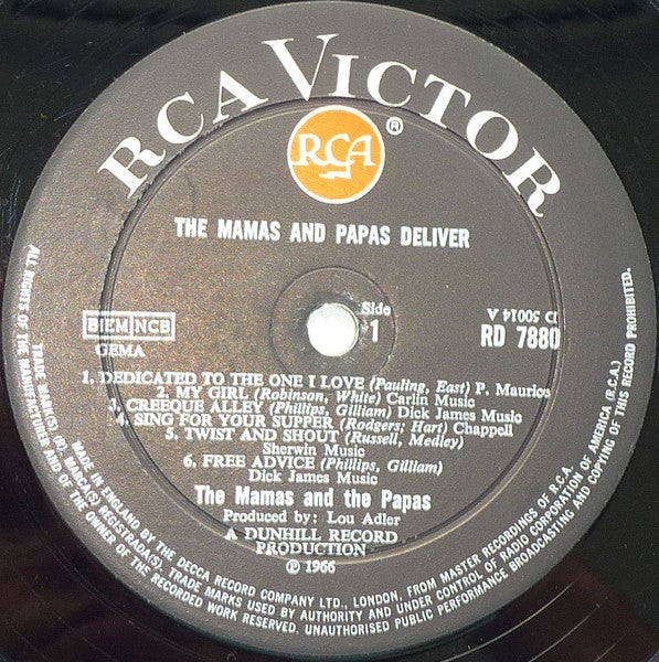 Image of Label Cover of LP - VG/VG+ - THE MAMAS & THE PAPAS, The Mamas & The Papas Deliver (RCA Victor; RD-7880, UK 1967, Mono), A few hairlines only. Edgewear and slight sticker residue on sleeve front. , - 3526327E