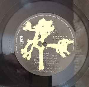 Image of Label Cover of LP - VG/G+ - U2, The Joshua Tree (Island Records; U26, UK 1980s Reissue, Gatefold, Black Inner & Insert, EMI Pressing, 9 lines Thanks credits on back, no Special Thanks, later version with a credit "Additional Rhythm Guitar : Daniel Lanois"), Light marks only, - 3616092C