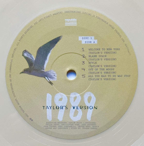 Image of Label Cover of 2xLP - VG+/VG+ - TAYLOR SWIFT, 1989 (Taylor's Version) (Republic Records; 0245554217, Worldwide 2023, Gatefold, 2 Inners, Sunrise Boulevard Yellow Vinyl), Hype sticker on plastic outer., - 2416290C