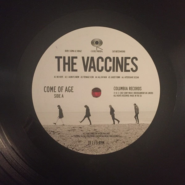 Image of Label Cover of LP - VG+/VG - THE VACCINES, Come Of Age (Columbia; 88725445981, Europe 2012, Inner, Poster), Light marks from storage on vinyl. Slight warp, does not effect play., - 1716325C