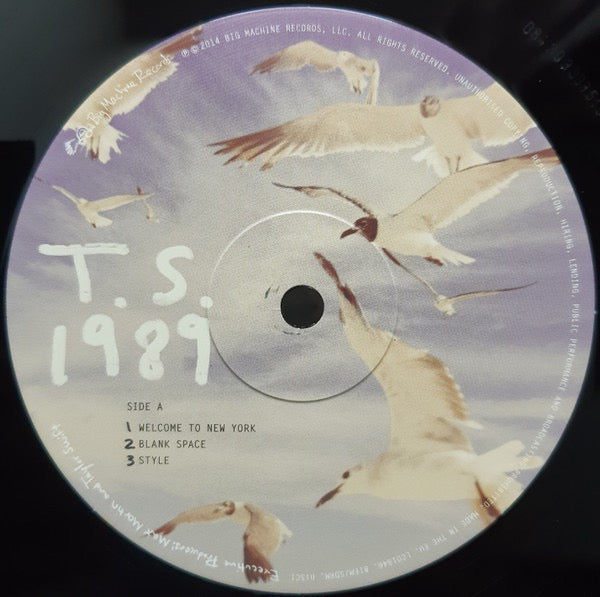Image of Label Cover of 2xLP - VG/VG - TAYLOR SWIFT, 1989 (Big Machine Records; 0602547092687, Europe 2022 Reissue, Gatefold), Vinyl is strong VG, a few light marks only., - 2726017E