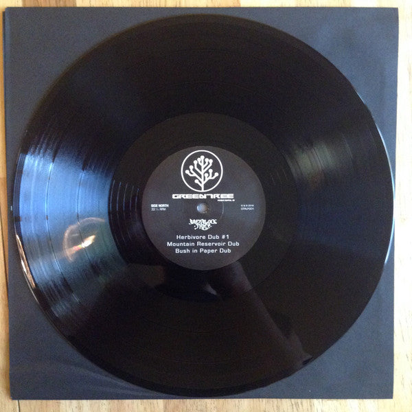 Image of Label Cover of 2xLP - VG+/VG+ - DREADLOCK TALES, SynchroniCity (2018 Remaster) (Greentree Records; GTRLP001, Finland 2018), , - 5115369C