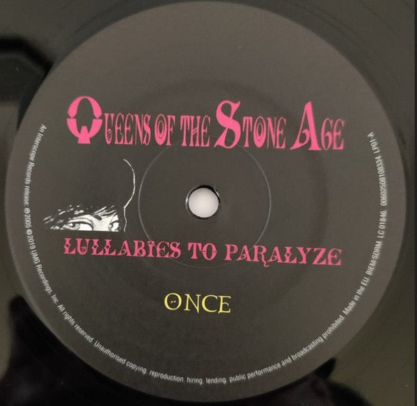 Image of Label Cover of 2xLP - VG+/EX - QUEENS OF THE STONE AGE, Lullabies To Paralyze (Interscope Records; 00602508108273, Europe 2019 Reissue, Gatefold), , - 2326042E