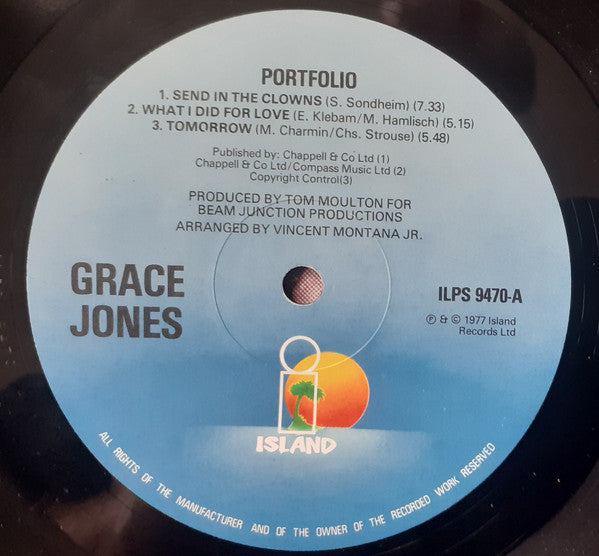 Image of Label Cover of LP - VG+/VG - GRACE JONES, Portfolio (Island Blue - Night and Day; ILPS 9470, UK 1977, Gatefold, Company Inner), , - 2326140E
