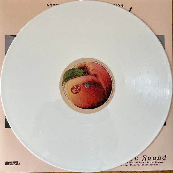 Image of Label Cover of LP - NEW/NEW - THE BLACK KEYS, Peaches! (Warner Bros; 93624823575, UK 2026, 140g White vinyl), , The Black Keys Peaches! is the Akron duo s fourteenth studio album (their sixth since 2019), a visceral and raw 10-song collection described by singer Dan Auerbach as the band s most natural record since their 2002 debut, The Big Come Up. In similar DIY spirit, the album was recorded with all musicians playing in the same room with few overdubs, and is the first record mixed entirely by