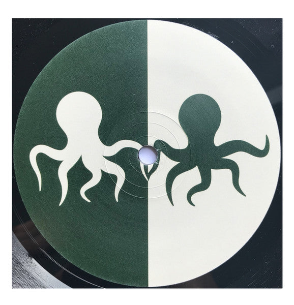 Image of Back Cover of 12" - /VG+ - BREAKA, Rory's Theme / Puffer Jackets (Holding Hands; HHANDS 004, UK 2018, Plain Sleeve), , - 2326105E