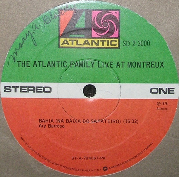 Image of Label Cover of 2xLP - VG/VG - THE ATLANTIC FAMILY, Live At Montreux (Atlantic; SD 2-3000, US 1978, Gatefold, Company Inner), Edge/corner wear to sleeve. A few light marks to disc., - 2316539C