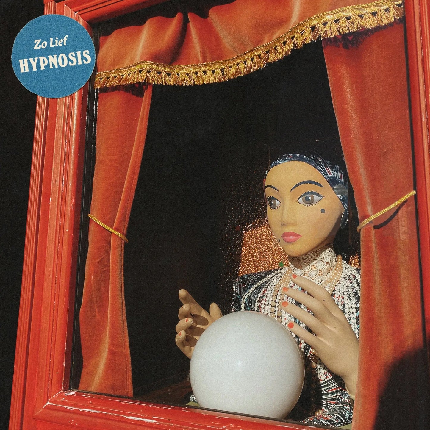 Image of Front Cover of LP - NEW/NEW - ZO LIEF, Hypnosis (Zo Lief; ZOLIEFVINYL002, UK 2026), , Winners of RSD Unsigned 2025/2, Zo Lief from Brighton, the dream-pop band comprised of Laura Chen (vocals, guitar) and James Attwood (multi-instrumentalist) blend chamber pop, garage rock, and 90s shoegaze into an ethereal cinematic experience. - 2516118C