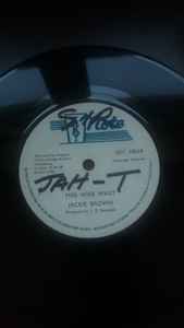 Image of Front Cover of 7" - /VG+ - JACKIE BROWN, Miss Wire Waist (Sky Note; SKY 1024, UK ), Light marks., - 2626051E