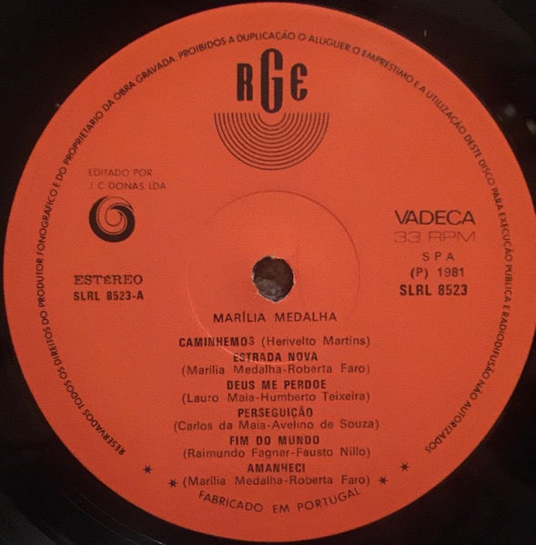 Image of Label Cover of LP - VG/G - MARILIA MEDALHA, Caminhada (RGE; SLRL 8523, Portugal 1981 Reissue), Noticable mark on B1 that marks a persistent noise, otherwise, light marks mainly from storage., - 3116018C