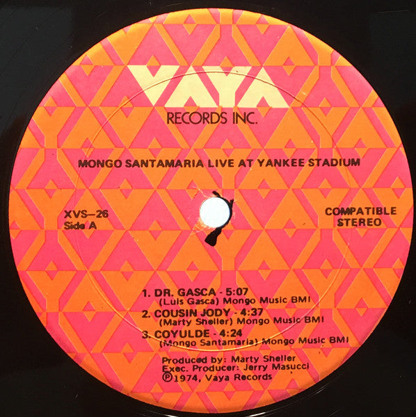 Image of Label Cover of LP - VG+/VG+ - MONGO SANTAMARIA, Live At Yankee Stadium (Vaya Records; XVS-26, US 1974, Gatefold), A little edgewear., - 3326070E