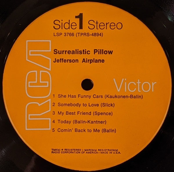 Image of Label Cover of LP - G+/G+ - JEFFERSON AIRPLANE, Surrealistic Pillow (RCA Victor; LSP-3766, US 1971, Stereo, H in runouts), Side one closer to VG. Staining and light water damage to sleeve. , - 3526306E