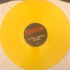 Image of Label Cover of LP - VG+/VG+ - QUEEN, A Very Special Night (Mardy Bum Records; BUM77 - NLT77-A/B, Italy 2024, Yellow Vinyl, Recorded live at New London Theatre Centre, London, October 6th, 1977 - Audience recording), , - 3646029S