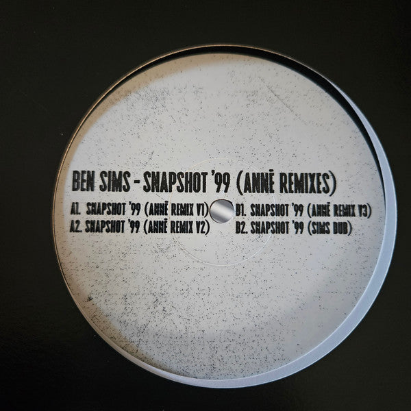 Image of Back Cover of 12" - /EX - BEN SIMS, Snapshot 99 (ANN Remixes) (Hardgroove; HGO001RMX, UK 2026), , Ben Sims Snapshot 99 has been remixed by ANN , with three versions of one of 2023 s Techno anthems joining an original dub on the release from Hardgroove s vinyl offshoot, Hardgroove Originals. Stemming from the hard discovery of a riff created in 1999, Snapshot 99 was one of 2023 s biggest tracks, with its penetrative contemporary groove offsetting the floaty, infectious topline in a rare bit
