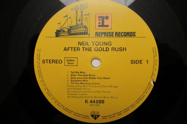 Image of Label Cover of LP - VG/VG - NEIL YOUNG, After The Gold Rush (Reprise Records; K 44 088, Europe 1980s, Laminated Gatefold Sleeve), Hairlines. Edge wear, corner bump., - 3646443S