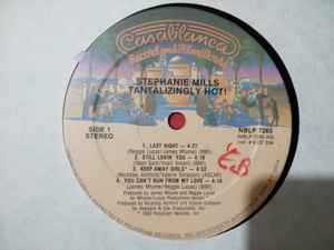 Image of Label Cover of LP - VG/VG+ - STEPHANIE MILLS, Tantalizingly Hot (Casablanca; NBLP 7265, US 1982), Lightest of marks. Cut out sleeve. Ringwear on sleeve., - 3746176S