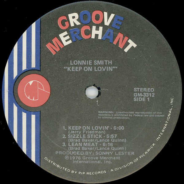 Image of Label Cover of LP - G/G+ - LONNIE SMITH, Keep On Lovin' (Groove Merchant; GM 3312, US 1976), Sleeve has glass tapes on upper and lower seams, vinyl has light marks and plays VG., - 3746206S
