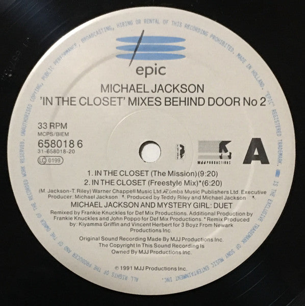 Image of Label Cover of 12" - VG/VG - MICHAEL JACKSON, In The Closet (Mixes Behind Door #2) (Epic; 658018 6, UK 1992, Picture Sleeve), Creased corner on sleeve; light liquid staining on front, - 4016492C