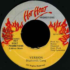 Image of Back Cover of 4254426S: 7" - THE MIGHTY DIAMONDS, Mr. Chin Slippers (Hot Heat Promotions; , Jamaica 1986) Light marks. /VG