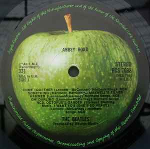 Image of Label Cover of LP - G+/G+ - THE BEATLES, Abbey Road (Apple; PCS 7088, UK 1969, Laminated Sleeve, 1st Press Variation, No "Her Majesty" On Label or Sleeve, Apple Logo Misaligned On Sleeve, YEX 749-2 750-1 Matrix), 5cm Tear in Sleeve Opening, - 3926101E