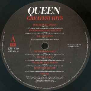 Image of Label Cover of 4614151C: LP - QUEEN, Greatest Hits (EMI; EMTV30, UK 1981, Inner With Rounded Corners, No Barcode)   VG/VG+