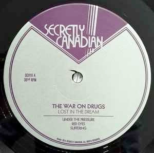 Image of Label Cover of 2xLP - VG+/VG - THE WAR ON DRUGS, Lost In The Dream (Secretly Canadian; SC310, Worldwide 2014, Pasteback Gatefold, 2 Inners), Light scratches & hairlines, seam split on Inner,  - 3746060S