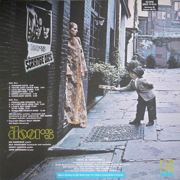 Image of Back Cover of LP - VG/VG - THE DOORS, Strange Days (Elektra Red; 42 016, Germany 1980s Reissue, G Distributor Code on Reverse), ,  - 4126218E