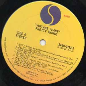 Image of Label Cover of 2314514C: 2xLP - THE PRETTY THINGS, The Vintage Years (Sire; SASH3713-2, US 1976, Gatefold) Cut-out (notched).  VG/VG