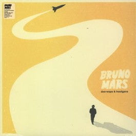 Image of Front Cover of 5114170C: LP - BRUNO MARS, Doo-Wops & Hooligans  (Elektra; 7567-88930-3, Europe 2010, Inner)   EX/VG