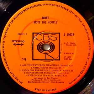 Image of Label of 3644016S: LP - MOTT THE HOOPLE, Mott (CBS Orange ; 69038, UK 1973, Standard Sleeve, Inner) Hairlines, edge and ring wear, sticker mark  VG/VG