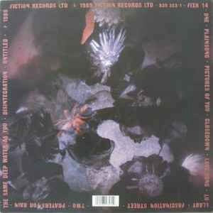 Image of Back Cover of LP - VG/VG - THE CURE, Disintegration (Fiction Records; FIXH 14, UK 1989, Non-Textured Sleeve, Inner), Strong VG all round, Light scuffs & hairlines, light cover wear, small corner bump,  - 3446018S