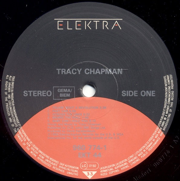 Image of Label Cover of 4614176C: LP - TRACY CHAPMAN, Tracy Chapman (Elektra; 960 774-1, Europe 1988, Matte Sleeve, Inner, Lyrics On Inner, Not Seperate Insert) Light edge wear.  VG+/VG+