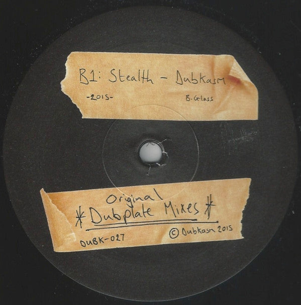 Image of Back Cover of 10" - /VG - DUBKASM, Victory ( Mala Remix ) / Stealth (Dubkasm; DYBK027, UK 2015, Plain Sleeve), , Original Version was being played as the last tune of Aba Shanti Soundsystem session for years and built it's reputation as soundsystem anthem of 2010s. Vinyl release of original cut was smashing underground hit of 2014. This time, the one of originators of Dubstep, Mala ( Digital Mystikz ) remixed to Dub/Dubstep version, - 4326361E