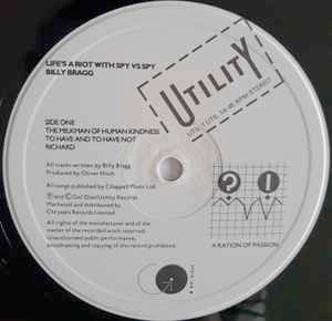 Image of Label Cover of Mini LP - VG+/VG+ - BILLY BRAGG, Life's A Riot With Spy Vs Spy (Utillity; UTIL 1, UK 1983), ,  - 3526114E
