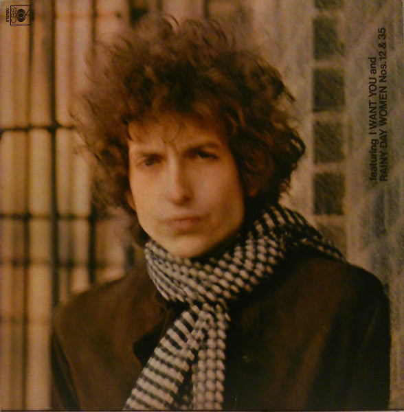 Image of Front Cover of 2xLP - VG/VG+ - BOB DYLAN, Blonde on Blonde (CBS Red Label; 22130, UK 1980s Reissue, Gatefold), Sun fading to spine. ,  - 2516089C