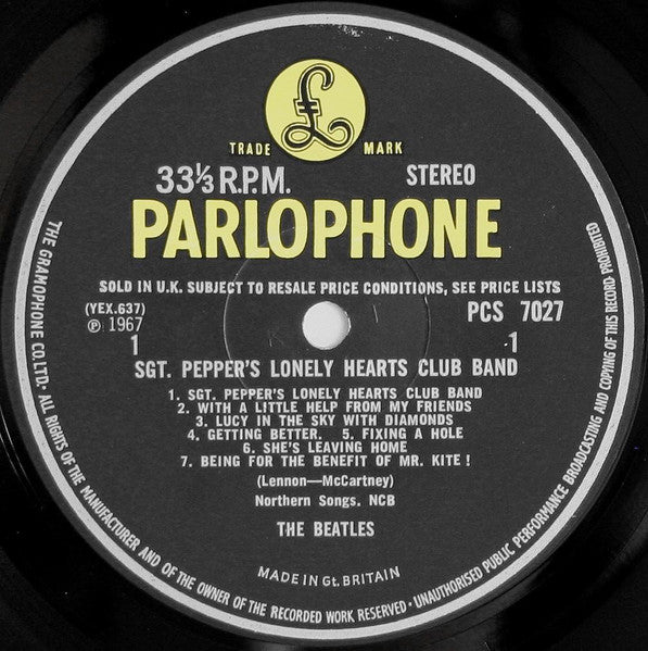 Image of Label Cover of LP - VG/VG - THE BEATLES, Sgt. Pepper's Lonely Hearts Club Band (Parlophone Black/Yellow; PCS7027, UK 1967, Laminated Gatefold Sleeve, No Inner, No Insert, Stereo, 'Sold in UK' Text, K/T Tax Code), Edge Wear,  - 4046055S