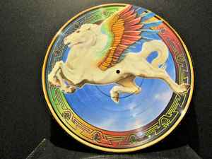 Image of Label Cover of 2614043C: LP - STEVE MILLER BAND, Book of Dreams (Capitol; SEAX-11903, US 1978, Die Cut Sleeve, Picture Disc) Sleeve still in shrink (opened).  EX/VG+