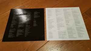 Image of Back Cover of 2x10" LP - VG/VG - RYAN ADAMS, Love Is Hell Pts 1 & 2 (Lost Highway; 986 136-1, UK 2003, Gatefold, 2 Inserts), Strong VG. Ring and edge wear.  ,  - 3926351E