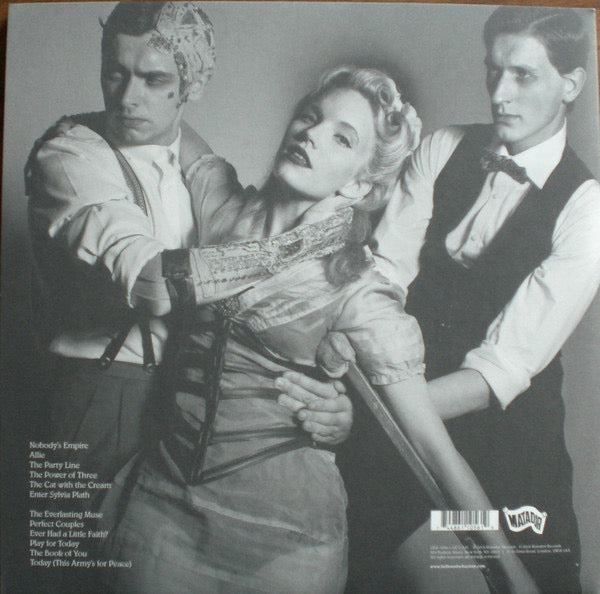 Image of Back Cover of 2xLP - VG+/VG+ - BELLE AND SEBASTIAN, Girls In Peacetime Want To Dance (Matador; OLE-1056-1, Worldwide 2015, Gatefold, 2 Inners, MPO Pressing), ,  - 4016352C