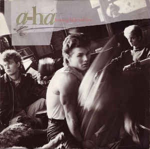 Image of Front Cover of LP - VG/VG - A-HA, Hunting High And Low (Warner Bros. Records; 925 300-1, Europe 1985, Inner, "WX30" On Labels), Edge wear and small splits on top/bottom edge. ,  - 2626281E