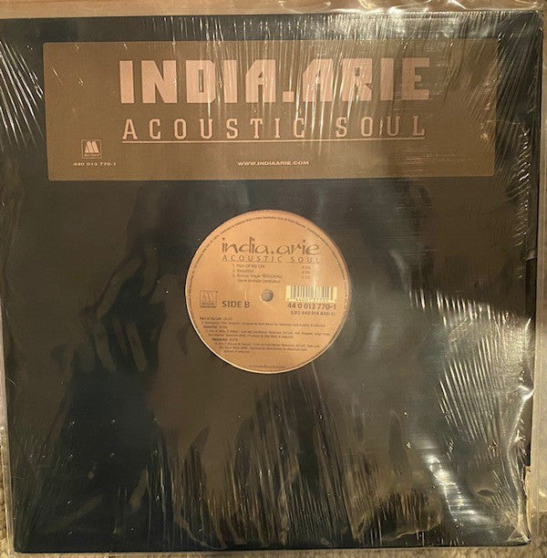 Image of Front Cover of 2xLP - VG/VG - INDIA ARIE, Acoustic Soul (Motown; 440 013 770-1, US 2001, Stickered Plain Sleeve), Light marks only,  - 4226378E